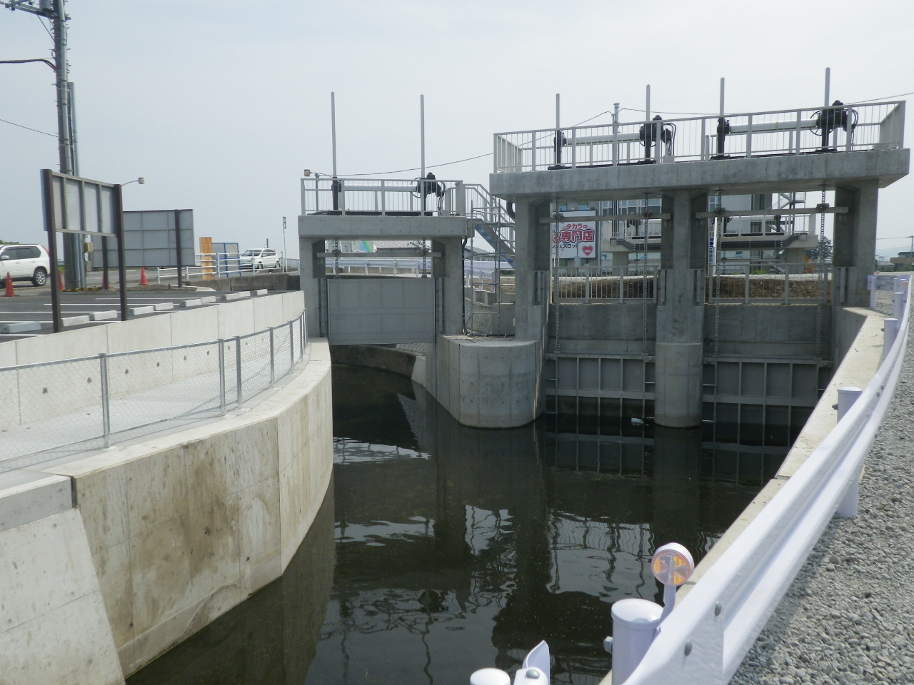 潤井川地区排水樋門  藤島組｜静岡県富士市の土木、総合建築